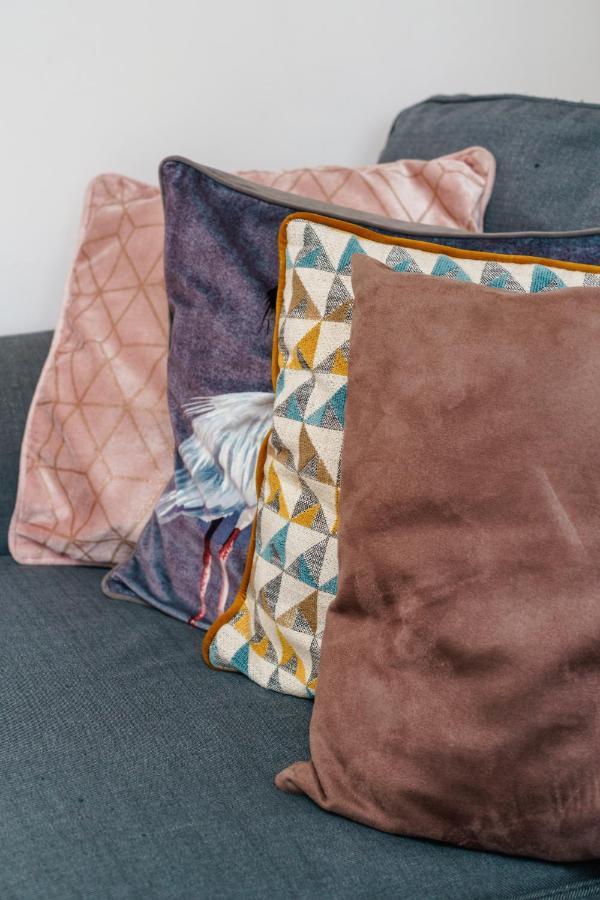 런던 Cosy Flat Right Opp Tube Station 아파트 외부 사진